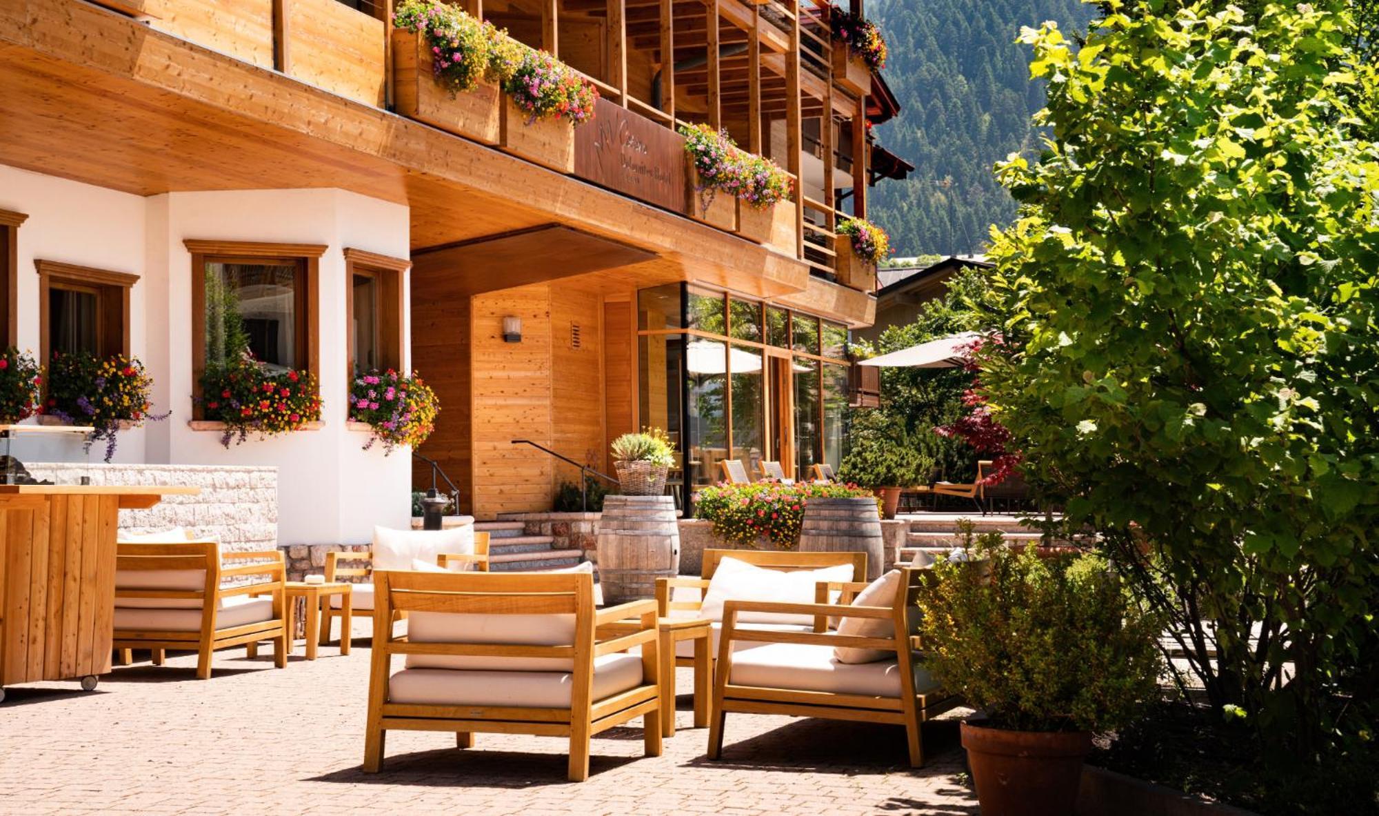 Corona Dolomites Hotel Andalo Exterior photo